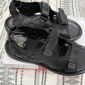 Propet Black Men's Sandals